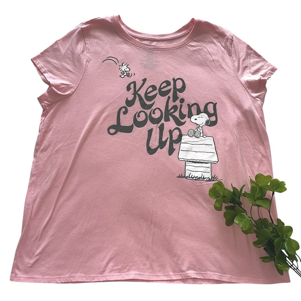 Peanuts Snoopy Graphic Tee Women's XXL Pink Keep Looking Up Short Sleeve Shirt - Picture 2 of 5